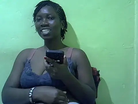 Sweet-Lynn online show from July 13, 2026, 7:16 pm