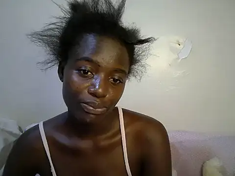BUNNY BLISS1 online show from July 1, 2026, 4:18 pm