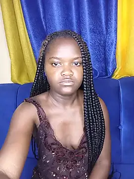 Snapshot of little_creamy chatting on June 5, 2026, 4:08 am little creamy online show from June 5, 2026, 4:08 am