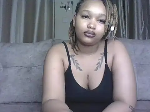 Candy Tracy online show from July 23, 2026, 10:29 pm