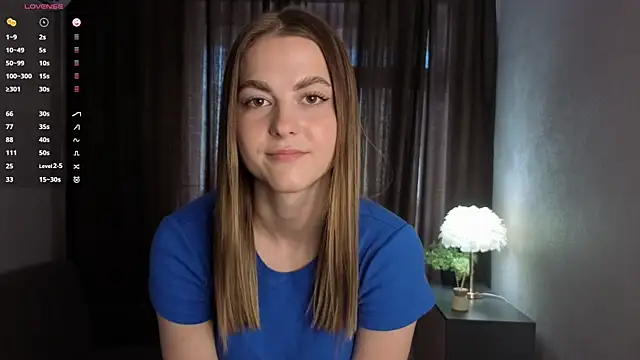 Snapshot of CarolannMirjah chatting on June 9, 2026, 9:21 am CarolannMirjah online show from June 9, 2026, 9:21 am