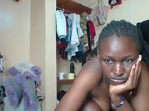 petite cuteass online show from May 29, 2026, 3:37 am
