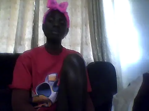 Snapshot of cutiebreey chatting on June 10, 2026, 1:54 pm cutiebreey online show from June 10, 2026, 1:54 pm