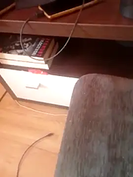 Snapshot of cleanBandzio chatting on July 6, 2026, 4:53 am cleanBandzio online show from July 6, 2026, 4:53 am