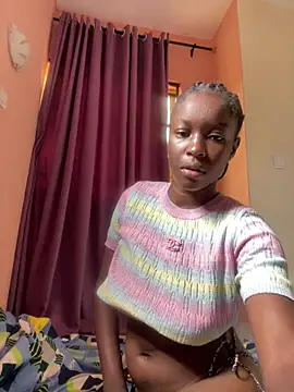Snapshot of SassyPaulette chatting on July 15, 2026, 12:10 pm SassyPaulette online show from July 15, 2026, 12:10 pm