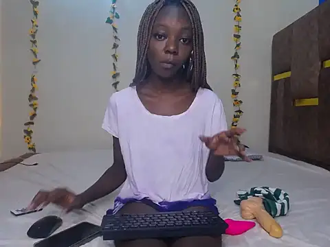 Snapshot of Sexyy_Talia chatting on July 9, 2026, 2:59 am Sexyy Talia online show from July 9, 2026, 2:59 am
