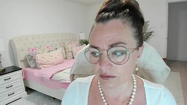 Vika73 online show from July 22, 2026, 11:46 am