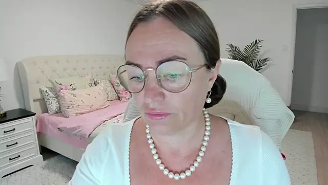 Vika73 online show from July 23, 2026, 11:19 am
