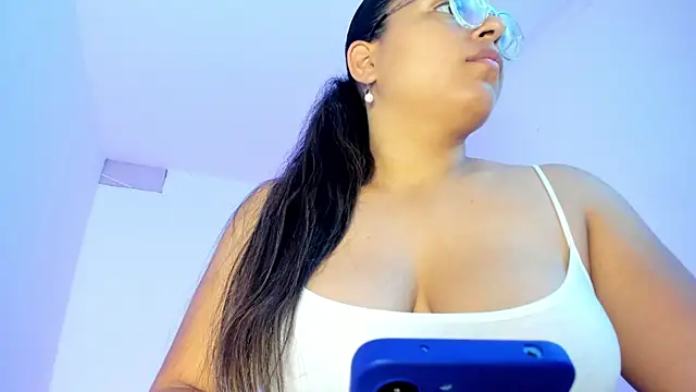 milkqueenboobs online show from July 24, 2026, 5:33 pm
