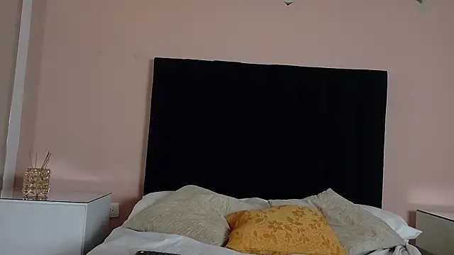MILA AND COTI online show from June 12, 2026, 10:41 pm
