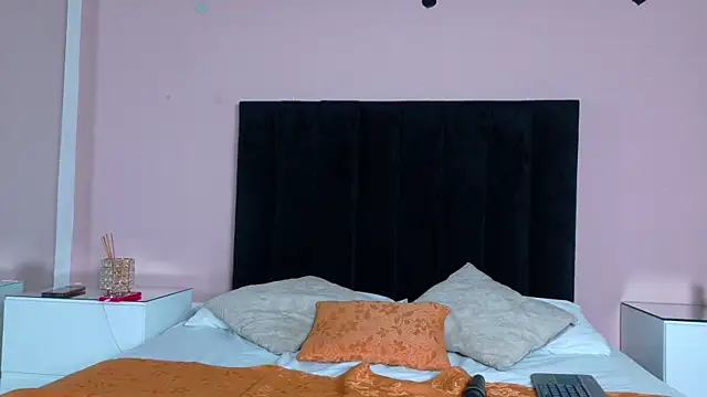 MILA AND COTI online show from July 8, 2026, 11:09 pm