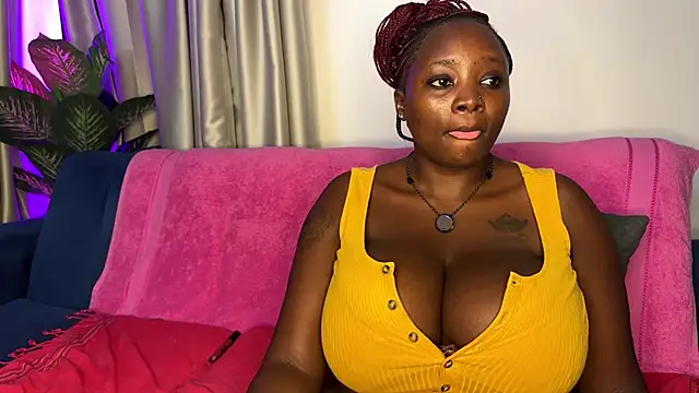 Snapshot of NaughtySexyDoll2 chatting on June 30, 2026, 2:07 pm NaughtySexyDoll2 online show from June 30, 2026, 2:07 pm