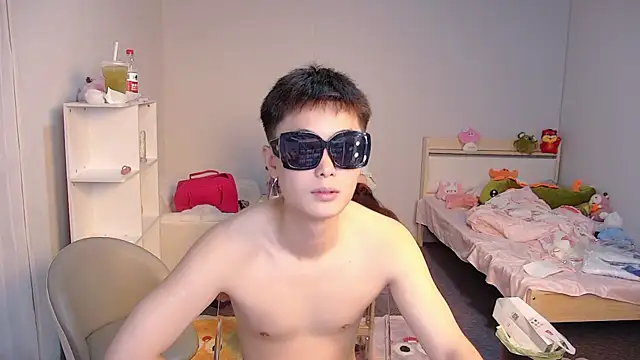 Chinese-Sweety online show from July 6, 2026, 10:56 am