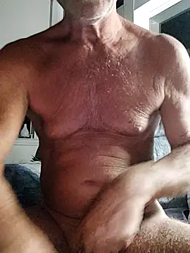 daddygil69 online show from July 7, 2026, 1:41 am