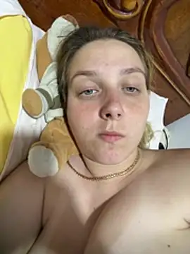 Loulou fck online show from July 10, 2026, 9:50 pm