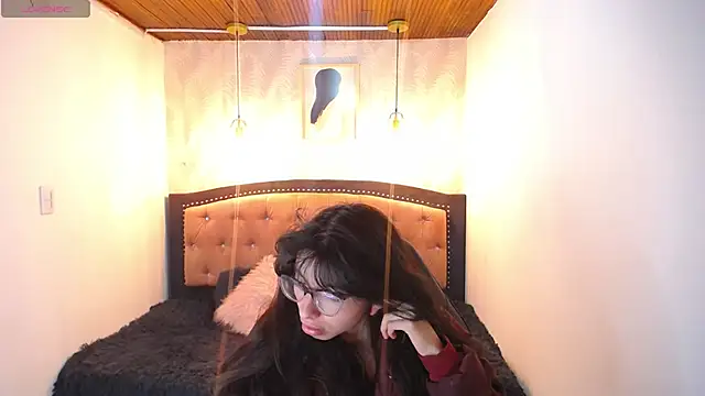 Allyshon  online show from June 17, 2026, 7:59 pm