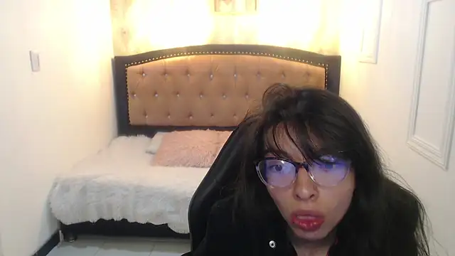 Allyshon  online show from July 21, 2026, 8:00 pm
