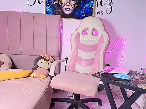 Monika teenn online show from July 16, 2026, 11:44 pm