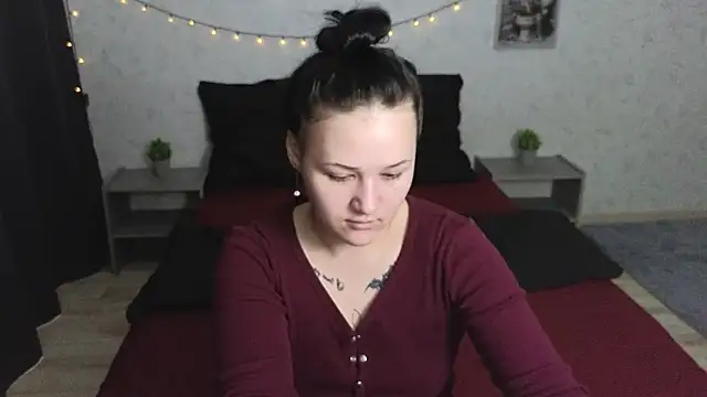 Snapshot of Tori_cute chatting on July 17, 2026, 3:02 am Tori cute online show from July 17, 2026, 3:02 am