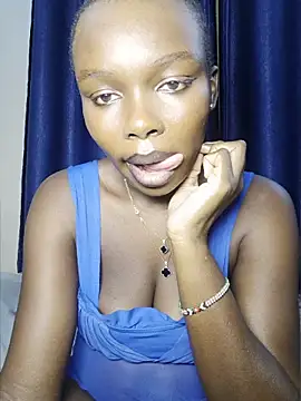 Sexymaurine online show from May 31, 2026, 2:42 am