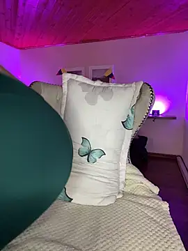 Angela pink18 online show from July 9, 2026, 1:53 am