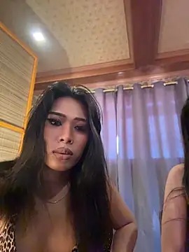 hugecock tamira online show from July 15, 2026, 2:39 am