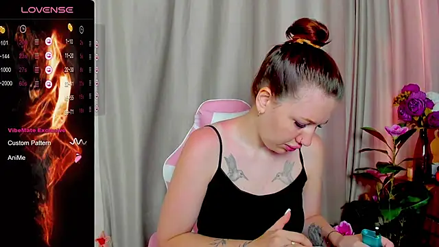 Arya Curves online show from July 3, 2026, 1:56 am