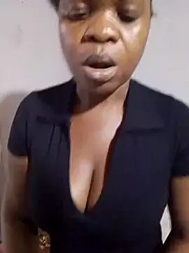 Teecheaa online show from June 17, 2026, 12:46 am