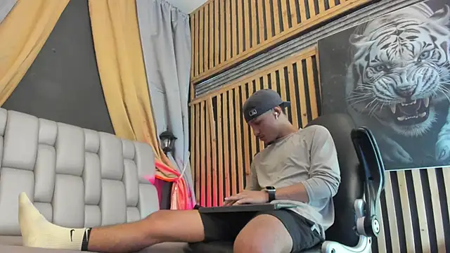 Camilo Contreras online show from July 17, 2026, 7:41 pm