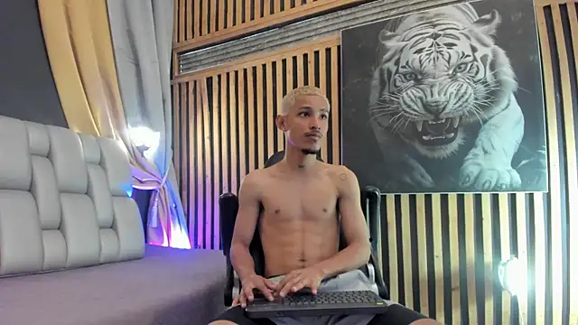 Camilo Contreras online show from July 22, 2026, 7:49 pm