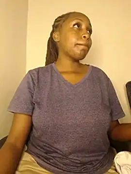 missgigglesx online show from June 21, 2026, 3:47 pm