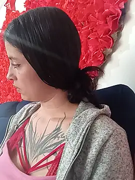 Lucia evans22 online show from July 21, 2026, 7:38 pm