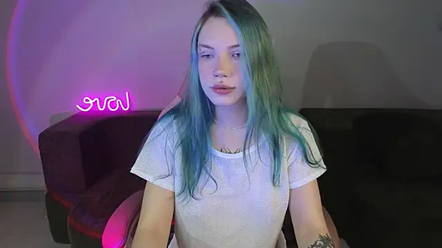 Eva Greer online show from July 22, 2026, 1:08 am