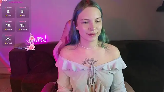 Eva Greer online show from July 28, 2026, 4:30 am