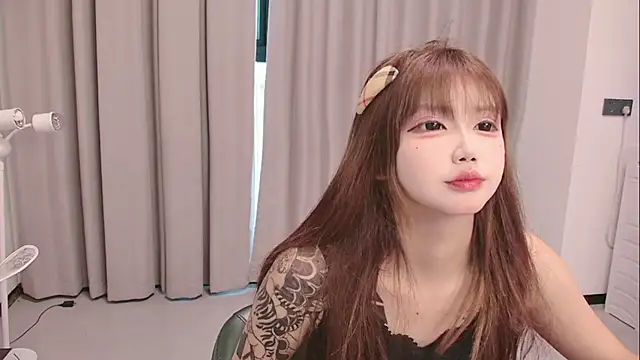 yan-0705 online show from July 17, 2026, 11:17 am