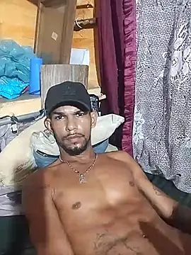 40Morenorjmodelo online show from May 21, 2026, 9:05 am