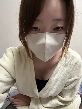 mei room online show from May 25, 2026, 3:40 pm