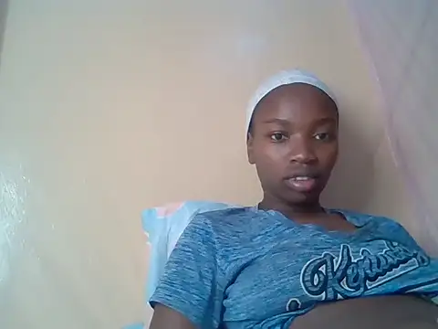 aliana082169 online show from July 25, 2026, 8:01 am