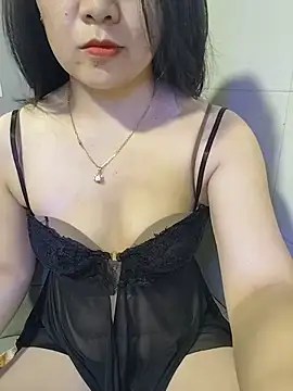 Snapshot of Myry_sweet chatting on June 28, 2026, 4:24 pm Myry sweet online show from June 28, 2026, 4:24 pm