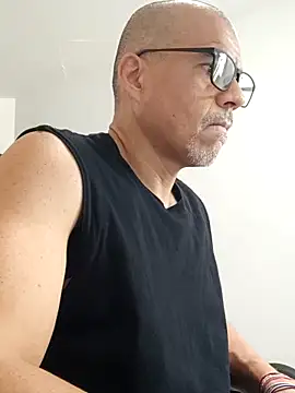 Gaceru01006 online show from June 22, 2026, 2:14 pm