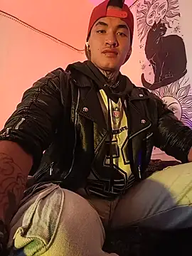 AlecBanne  online show from July 3, 2026, 5:41 pm
