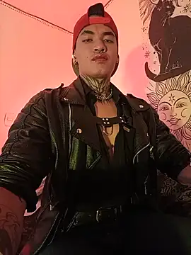 AlecBanne  online show from July 5, 2026, 9:11 pm
