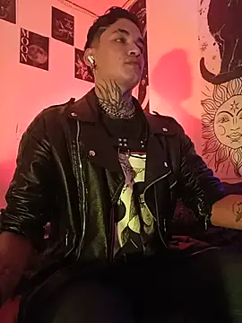 AlecBanne  online show from July 14, 2026, 2:05 am