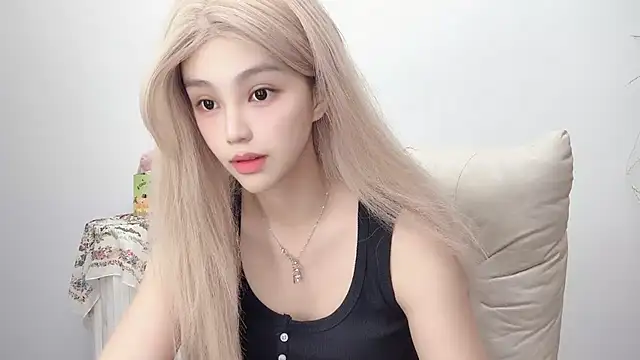 jiangjiang2005 online show from July 21, 2026, 6:54 pm