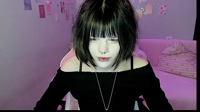 VelvetAlice online show from July 26, 2026, 8:38 pm
