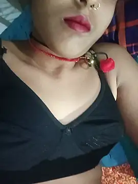 deepikasharma89 online show from July 21, 2026, 7:49 pm