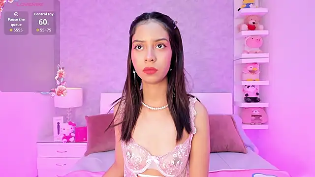 AriRose online show from July 22, 2026, 12:08 pm