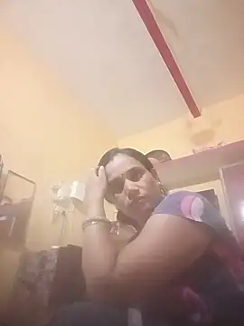 Hot sune online show from July 16, 2026, 10:27 pm