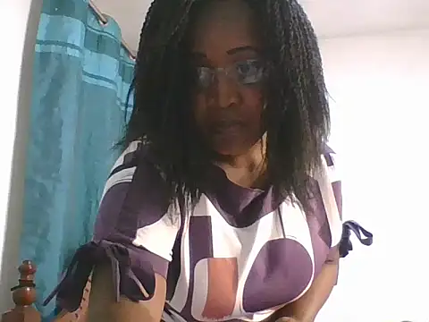 peacechloe online show from July 26, 2026, 3:08 pm