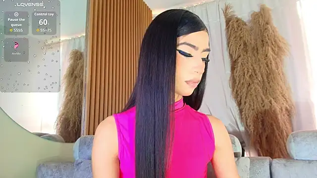 Snapshot of Victoria_Bigcock chatting on July 24, 2026, 4:38 pm Victoria Bigcock online show from July 24, 2026, 4:38 pm